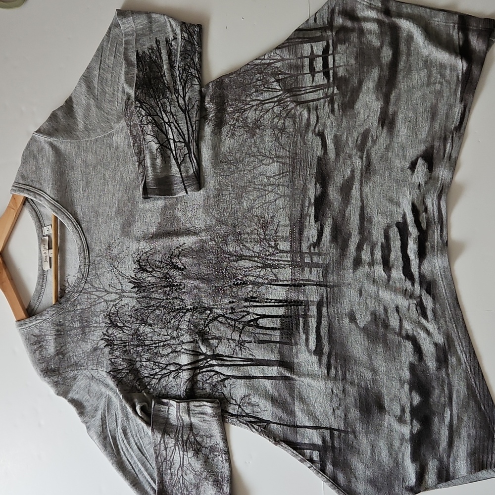 Jess & Jane Tunic Top Embellished Forest Print Grey Long Sleeve Artsy LG - Picture 7 of 8